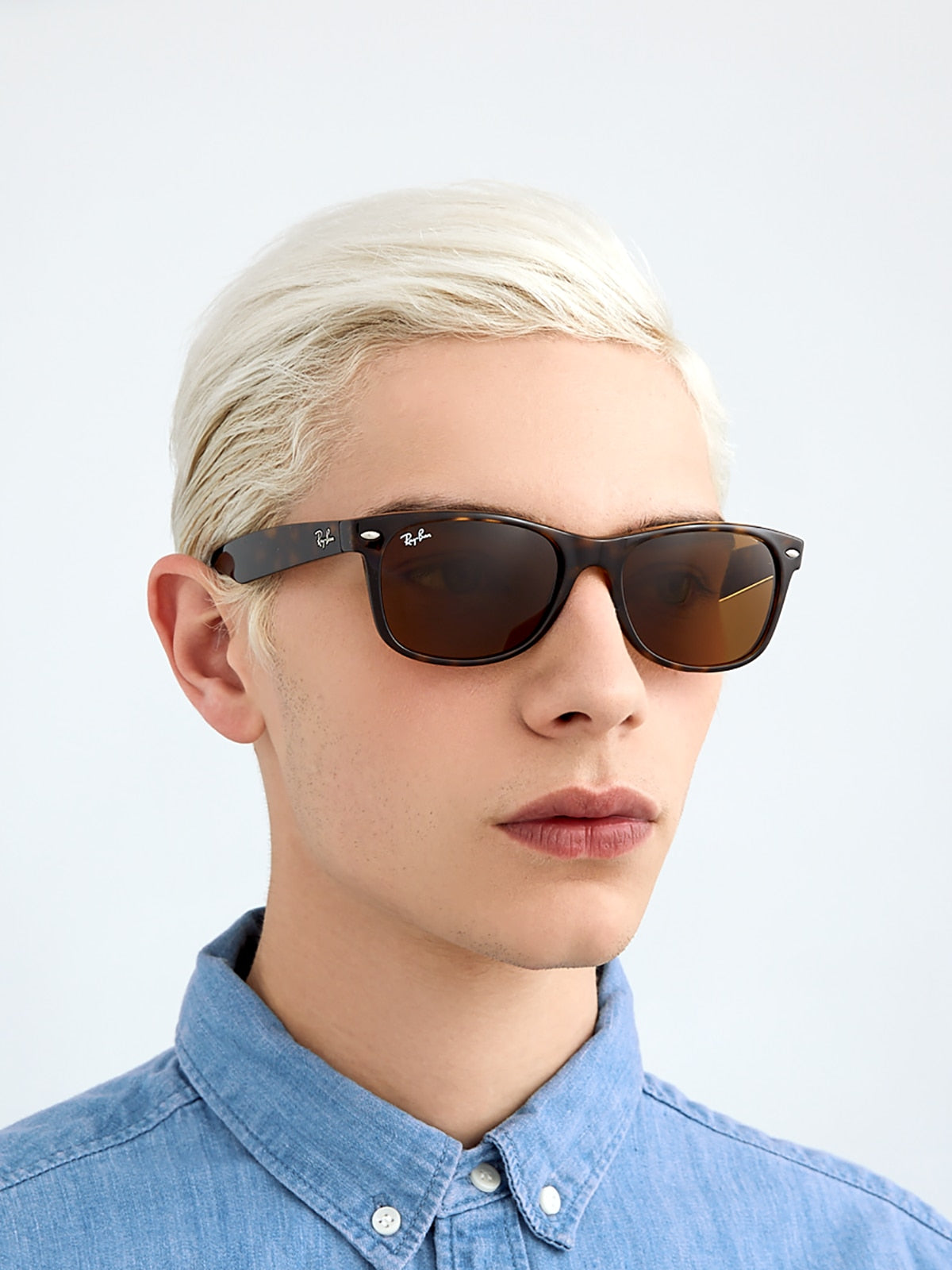 Ray-Ban RB2132 New Wayfarer Classic Sunglasses - Square Injected Frame